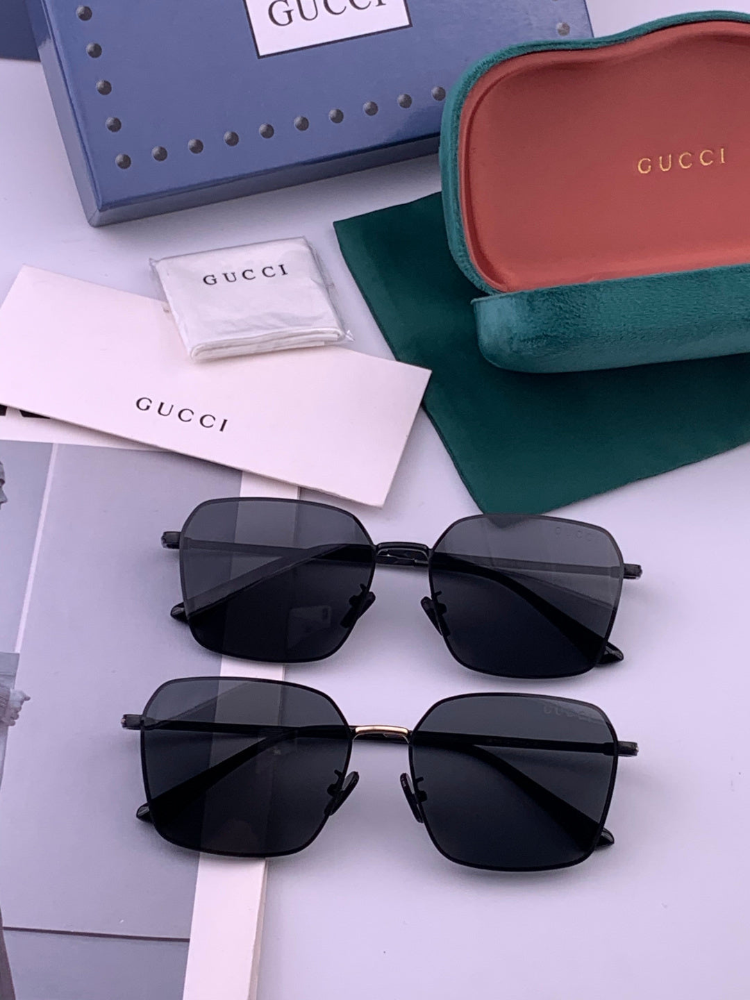 Gucci G6881 Polarized Aviator Gold Lens Sunglasses for Men - detail image 7