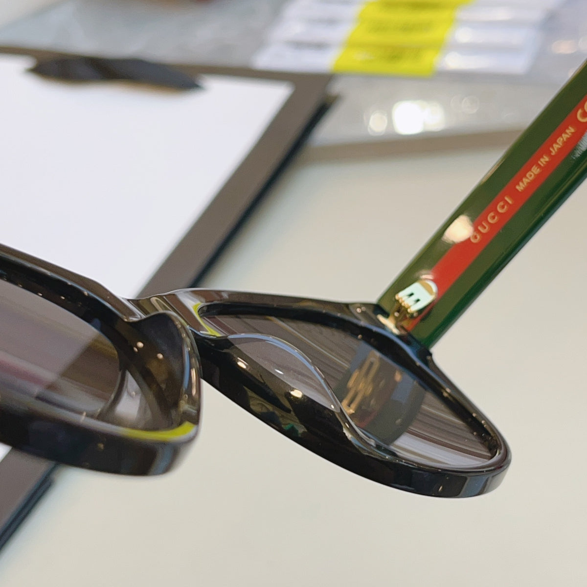 Gucci GG1866SK Fashion Gray Lens Sunglasses for Men & Women - detail image 9