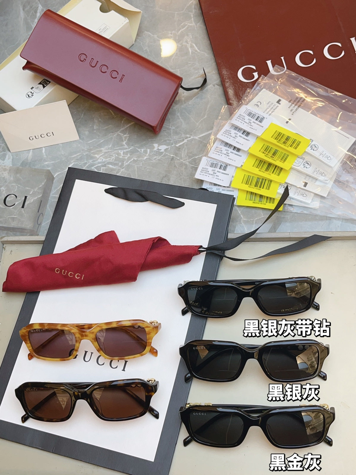 Gucci GG2152S Fashion Gray Lens Sunglasses for Men & Women - detail image 9