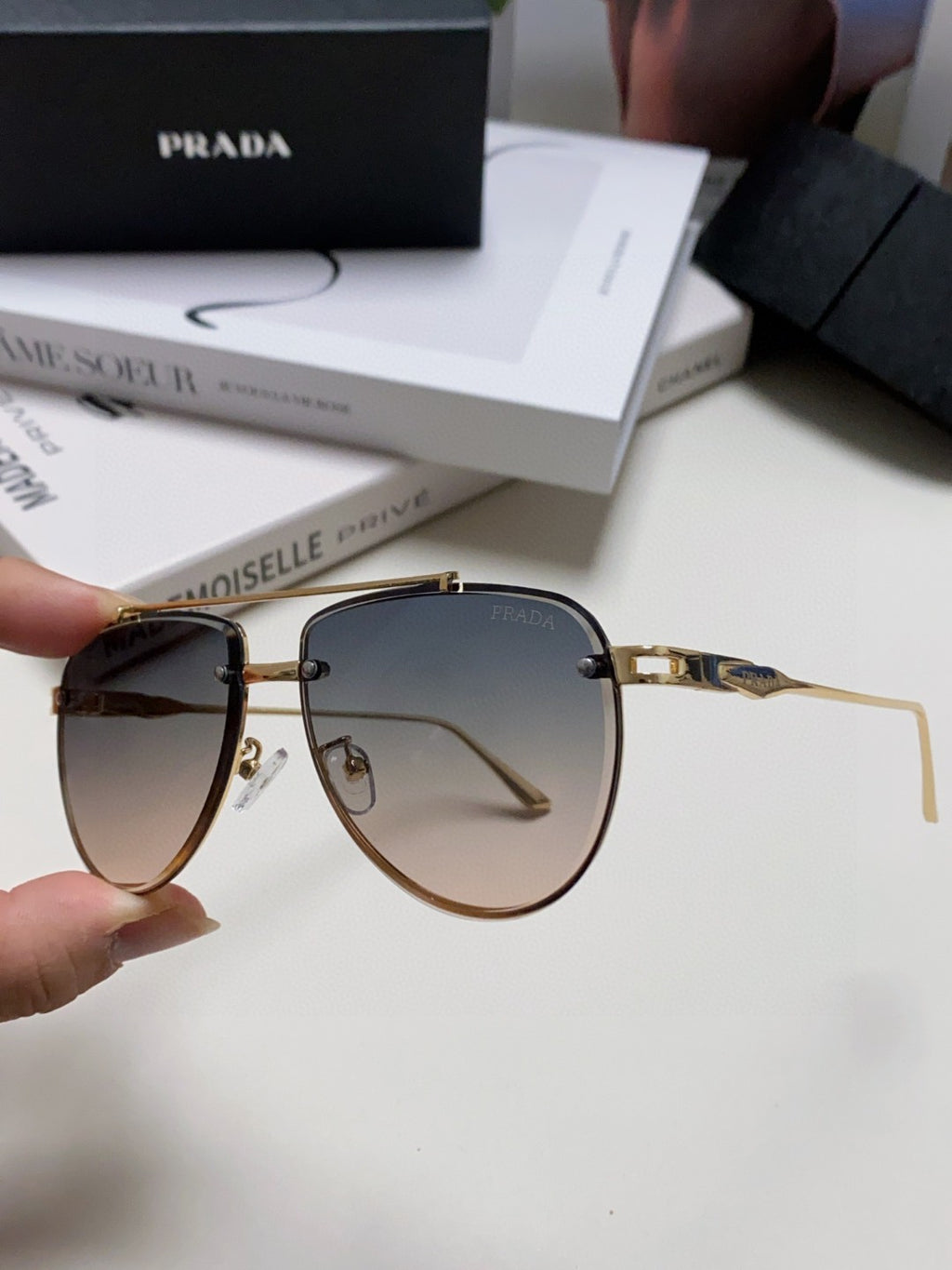 Prada Fashion Gray Lens Sunglasses for Men & Women - 487048 - detail image 5