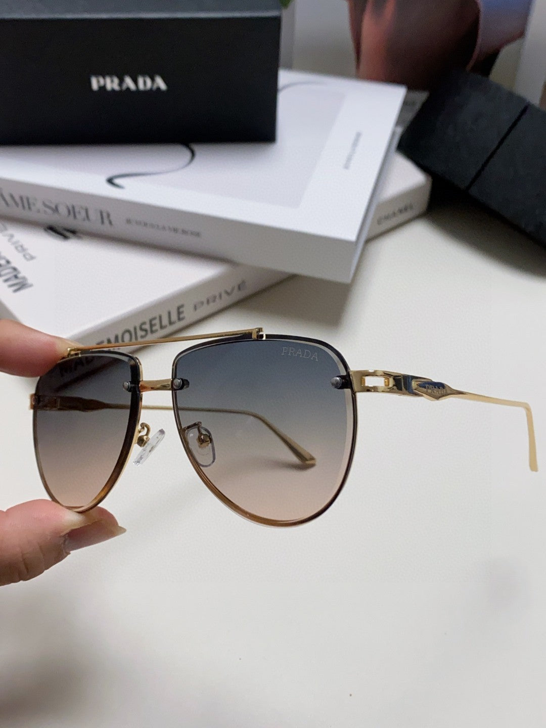 Prada Fashion Gray Lens Sunglasses for Men & Women - 487048 - detail image 5