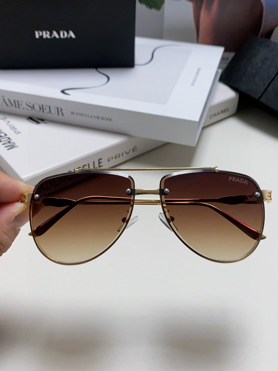 Prada Fashion Gray Lens Sunglasses for Men & Women - 487050 - detail image 3
