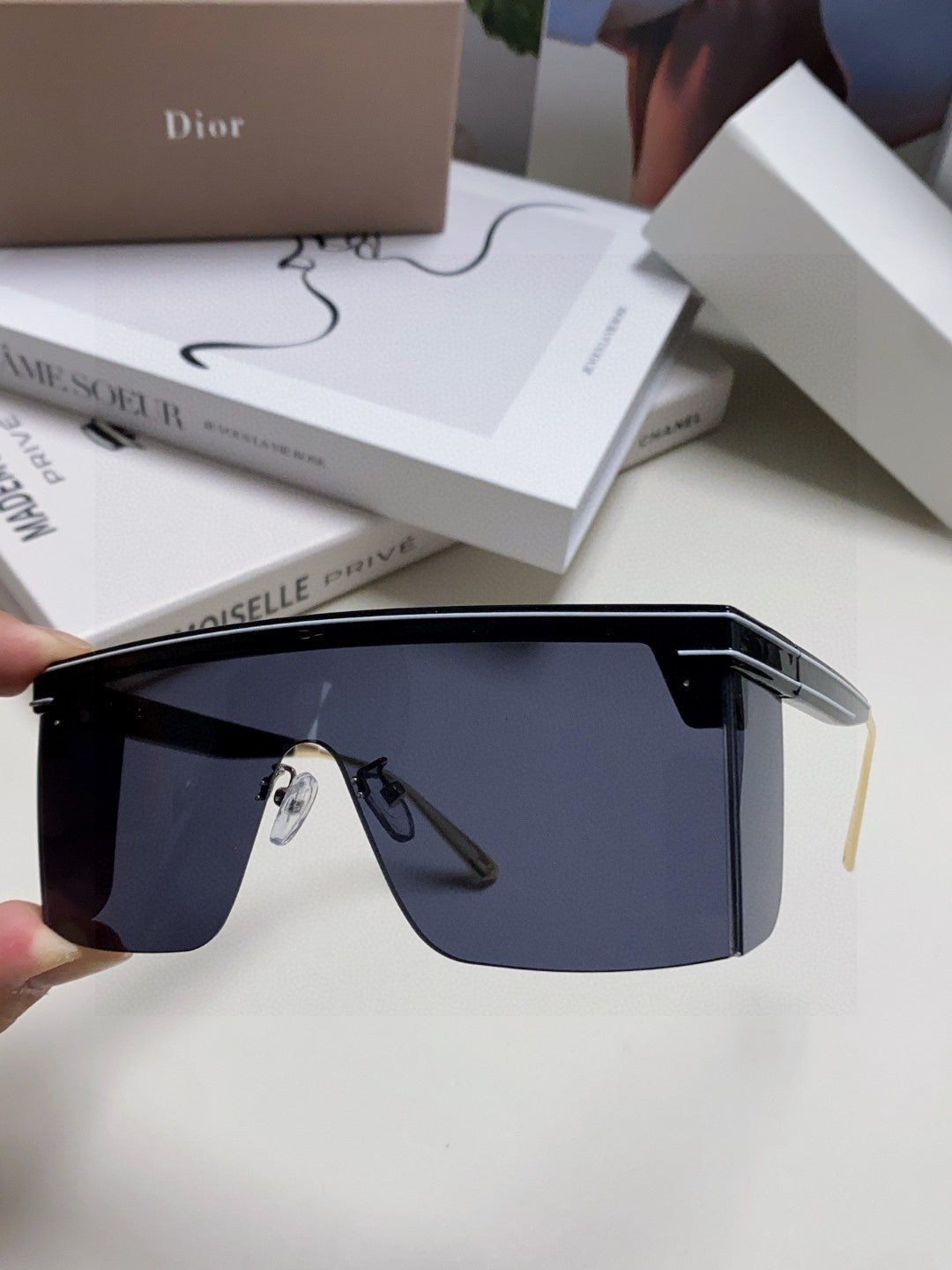 Dior Oversized Gold Lens Sunglasses for Men & Women - 371939 - detail image 5