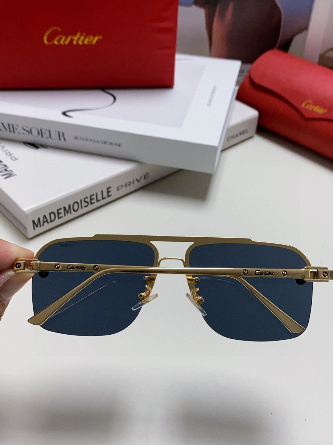 Cartier Lightweight Rimless Black Lens Sunglasses for Men & Women - 415853 - detail image 4