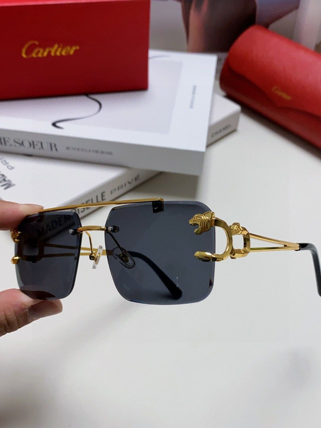 Cartier Lightweight Rimless Black Lens Sunglasses for Men & Women - 415857 - detail image 5