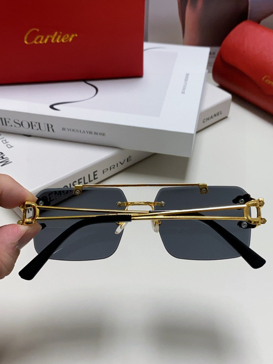 Cartier Lightweight Rimless Black Lens Sunglasses for Men & Women - 449452 - detail image 4