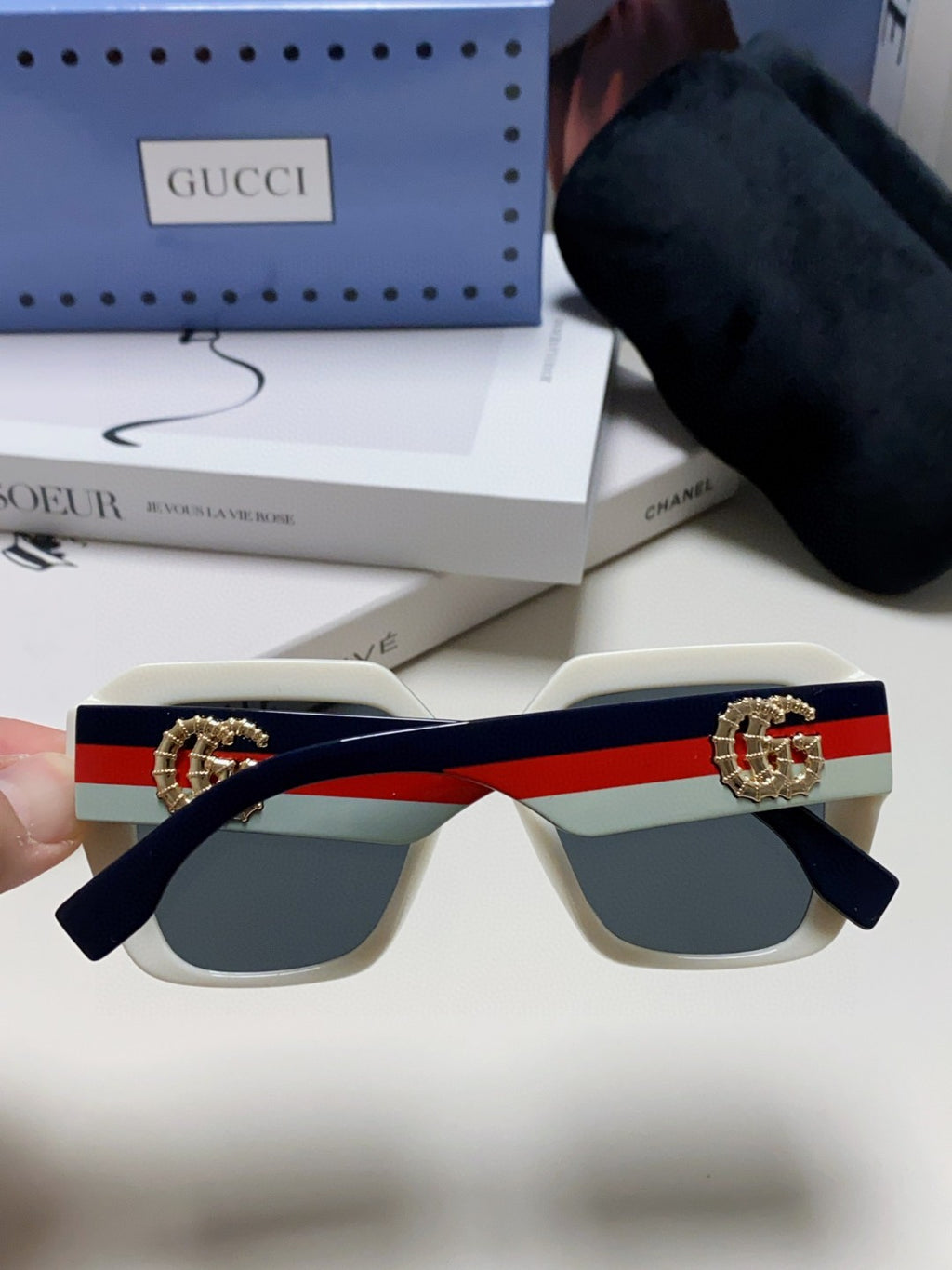 Gucci Polarized Square Silver Lens Sunglasses for Men & Women - 464854 - detail image 4