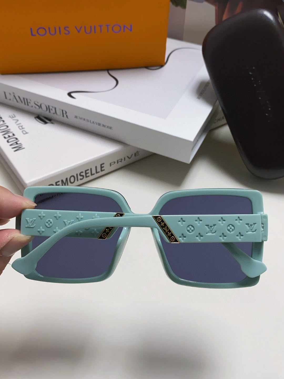 Louis Vuitton Oversized Black Lens Sunglasses for Women - detail image 4