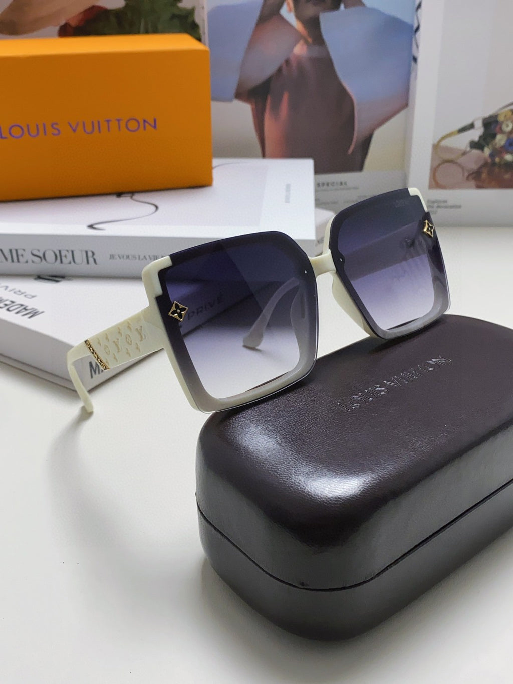 Louis Vuitton Oversized Blue Lens Sunglasses for Women - 414905 - detail image 7