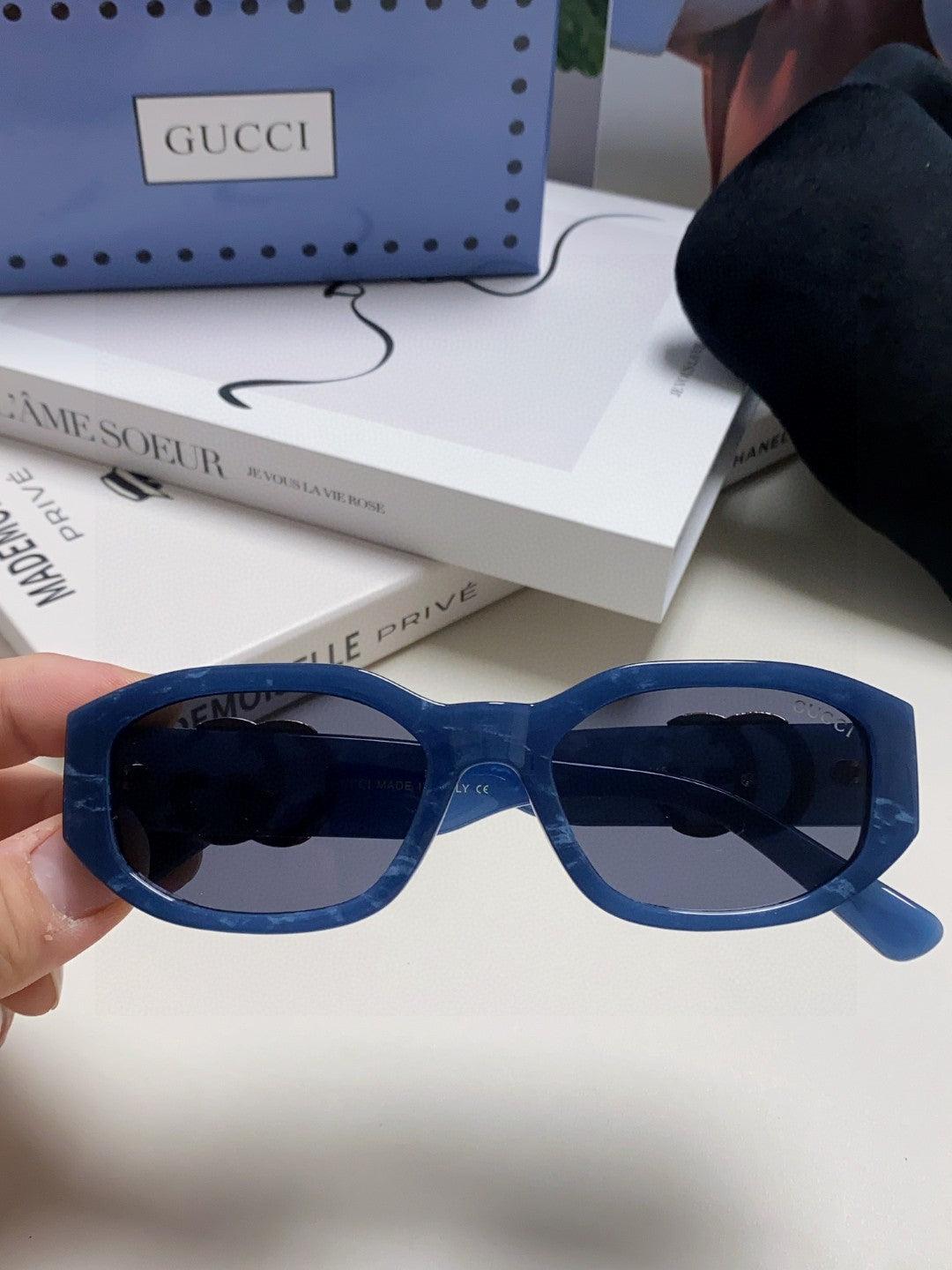 Gucci Round Blue Lens Sunglasses for Men & Women - 448810 - detail image 3
