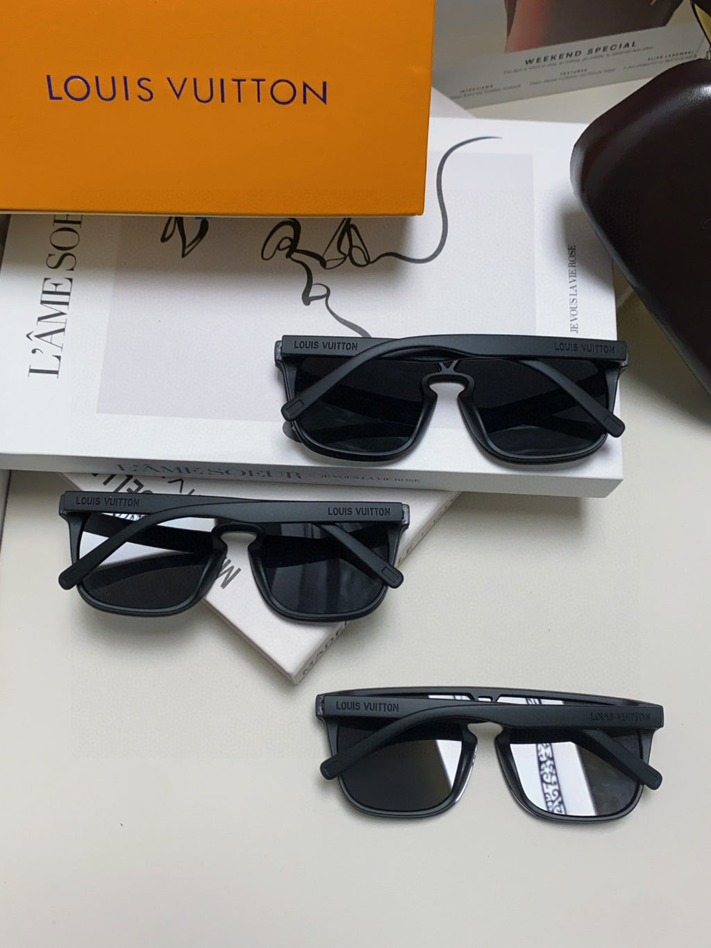 Louis Vuitton Lightweight Rimless Red Lens Sunglasses for Men & Women - 448635 - detail image 10