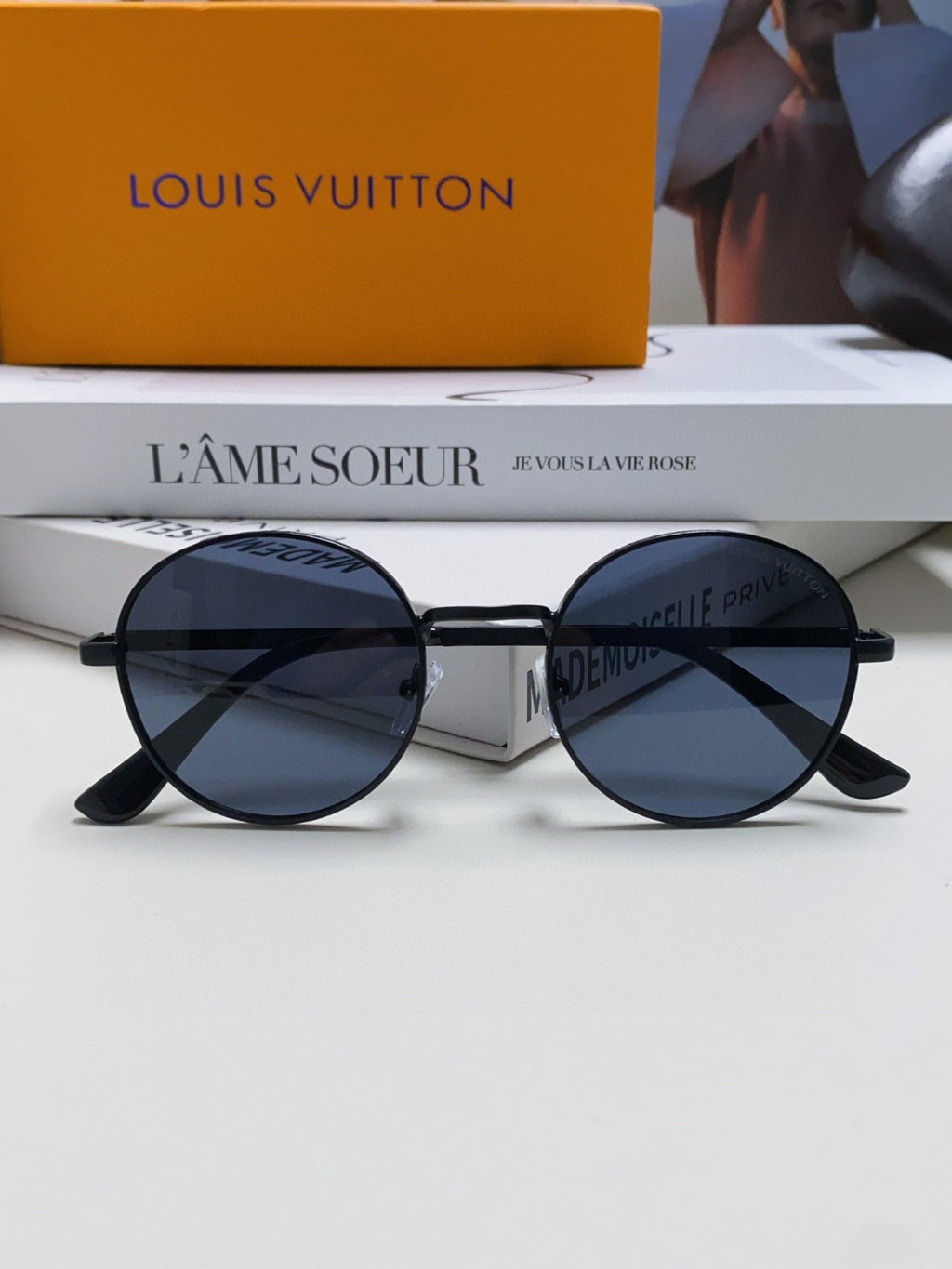 Louis Vuitton Metal Fashion Blue Lens Sunglasses for Men & Women - detail image 6