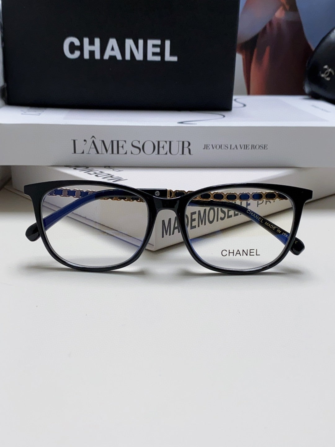 Chanel Blue-Light Oversized Red Lens Sunglasses for Men & Women - detail image 6