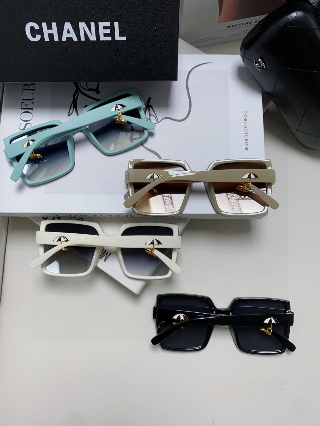 Chanel Photochromic Oversized Blue Lens Sunglasses for Men & Women - detail image 7