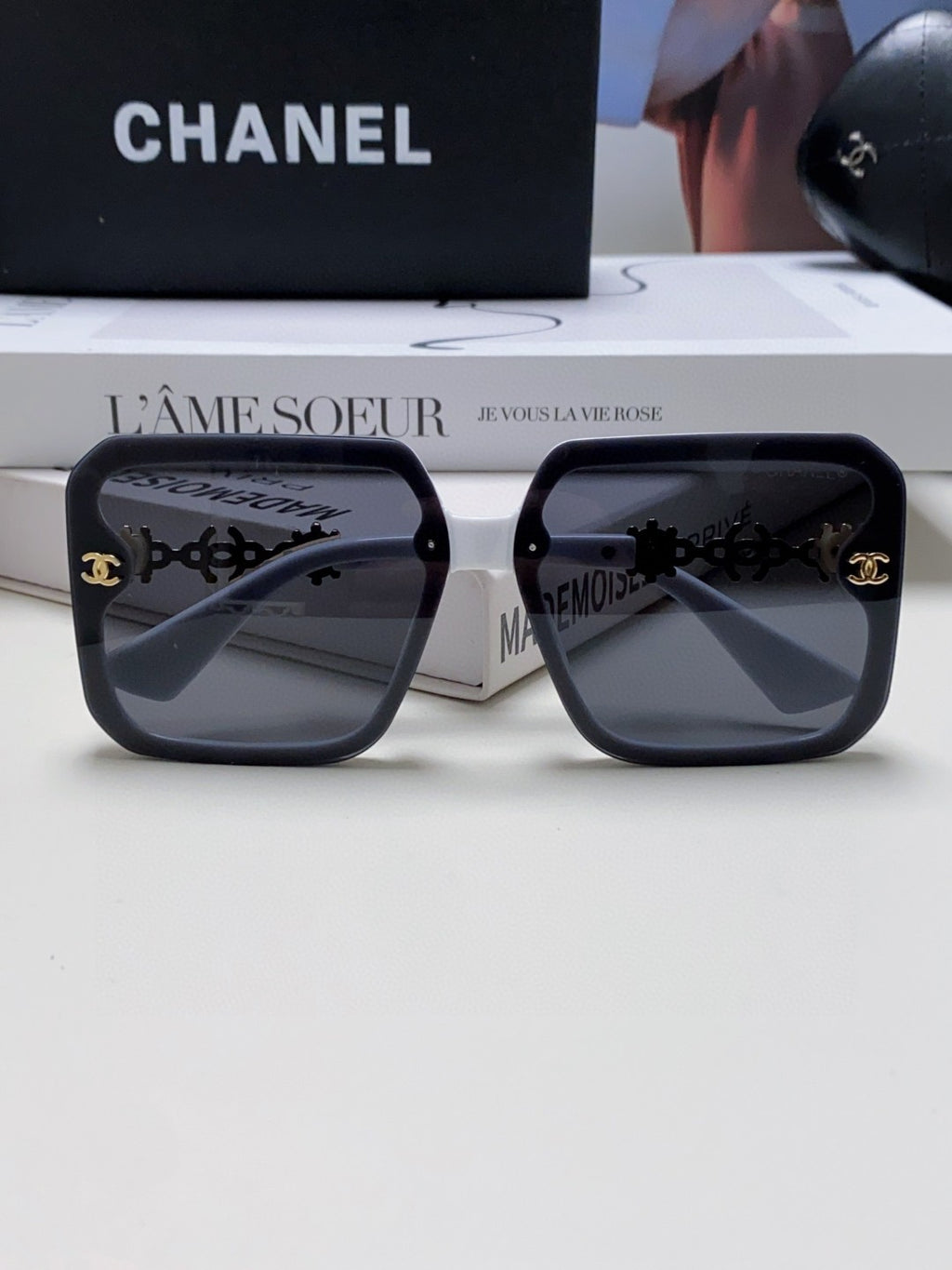 Chanel Polarized Fashion Silver Lens Sunglasses for Men & Women - 448915 - detail image 6