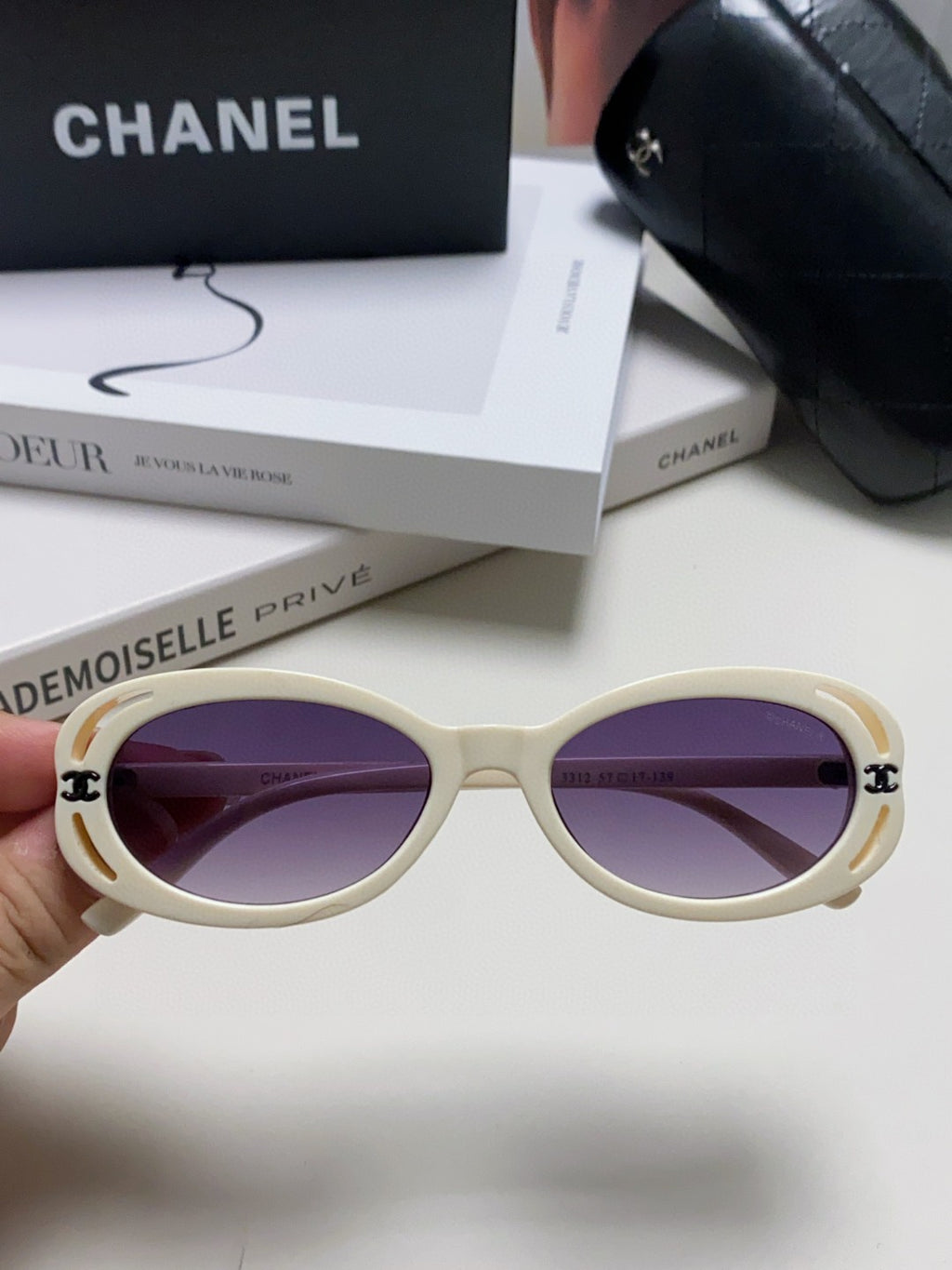 Chanel Cat-Eye Purple Lens Sunglasses for Men & Women - detail image 3