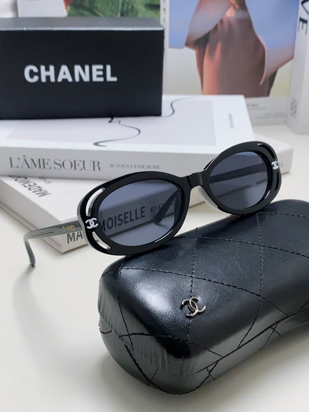 Chanel Cat-Eye Blue Lens Sunglasses for Men & Women - detail image 7
