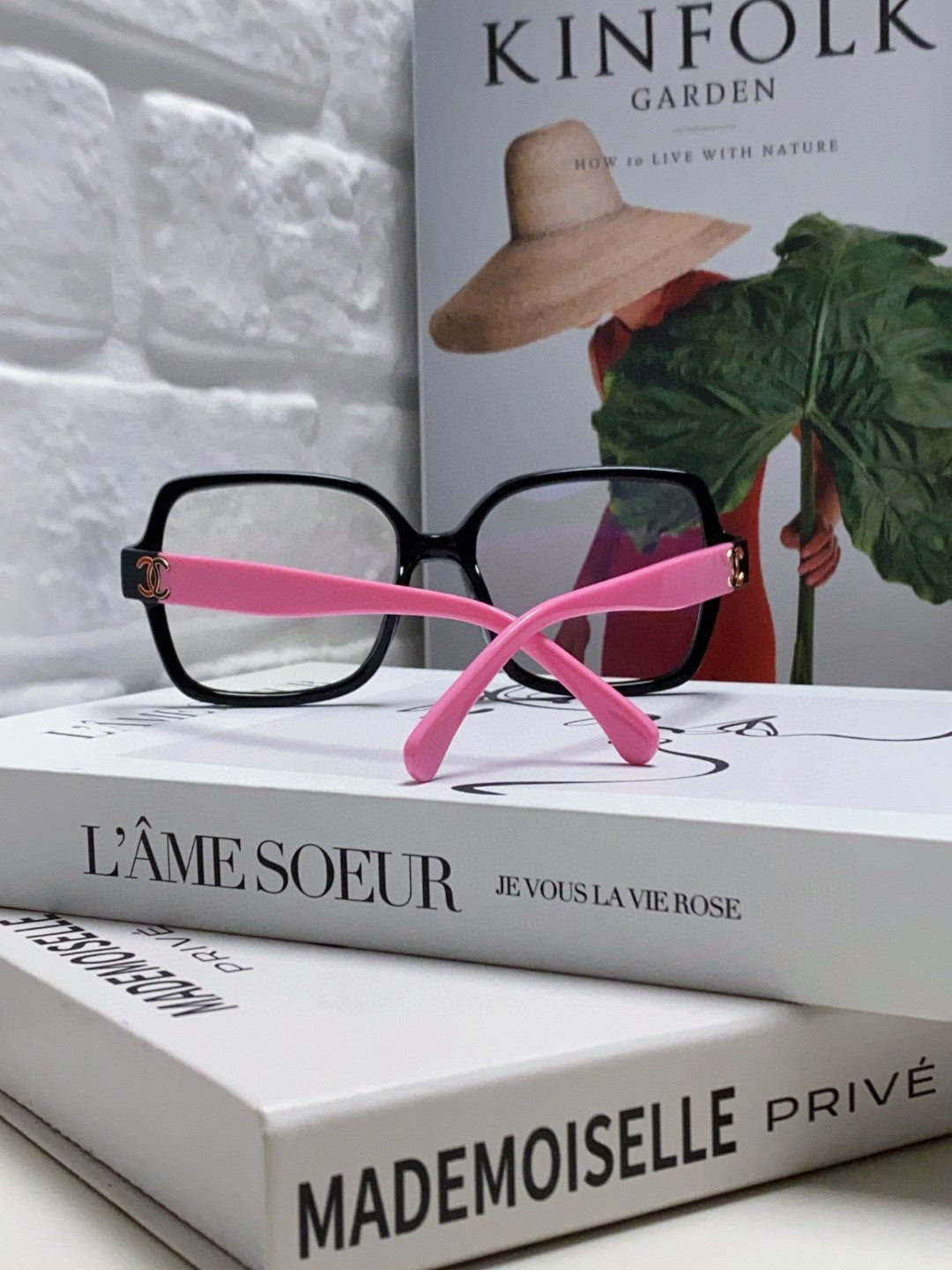 Chanel Fashion Pink Lens Sunglasses for Men & Women - 448932 - detail image 5