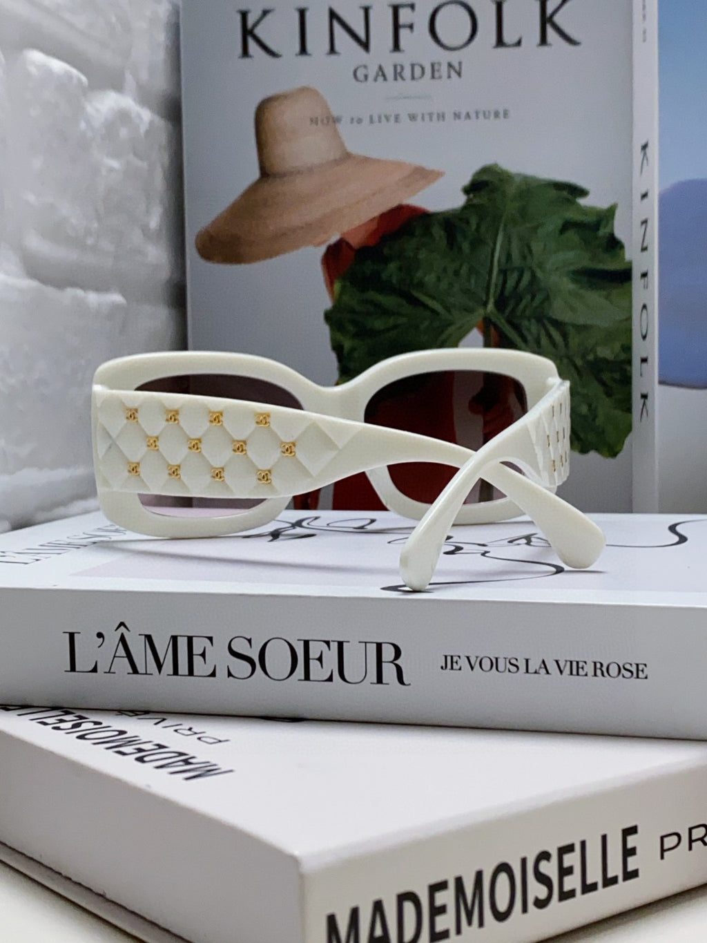 Chanel Fashion Silver Lens Sunglasses for Men & Women - 448938 - detail image 2
