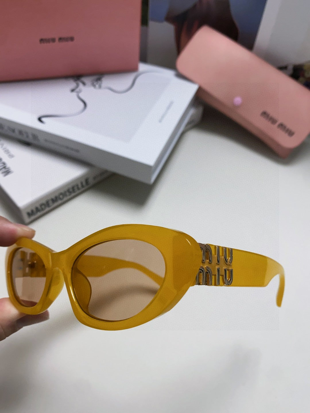 Miu Miu Cat-Eye Orange Lens Sunglasses for Men & Women - 466057 - detail image 5