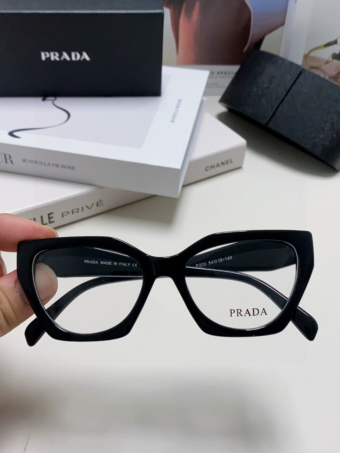 Prada Cat-Eye Gray Lens Sunglasses for Men & Women - 465678 - detail image 3