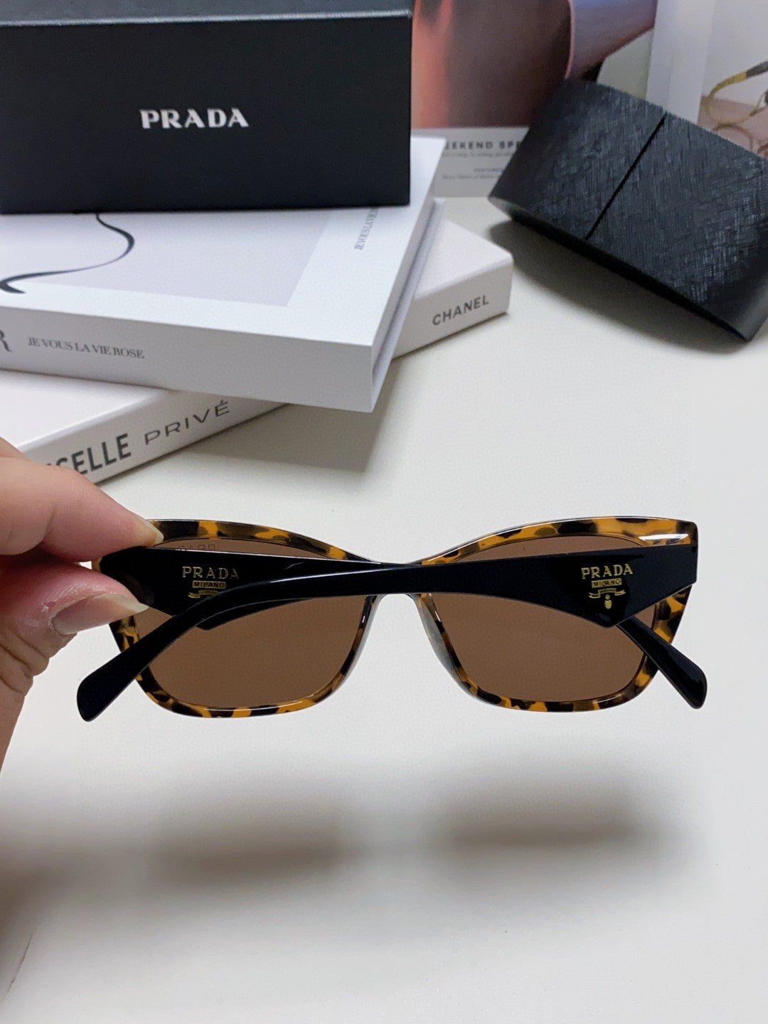Prada Fashion Brown Lens Sunglasses for Men & Women - 465541 - detail image 4
