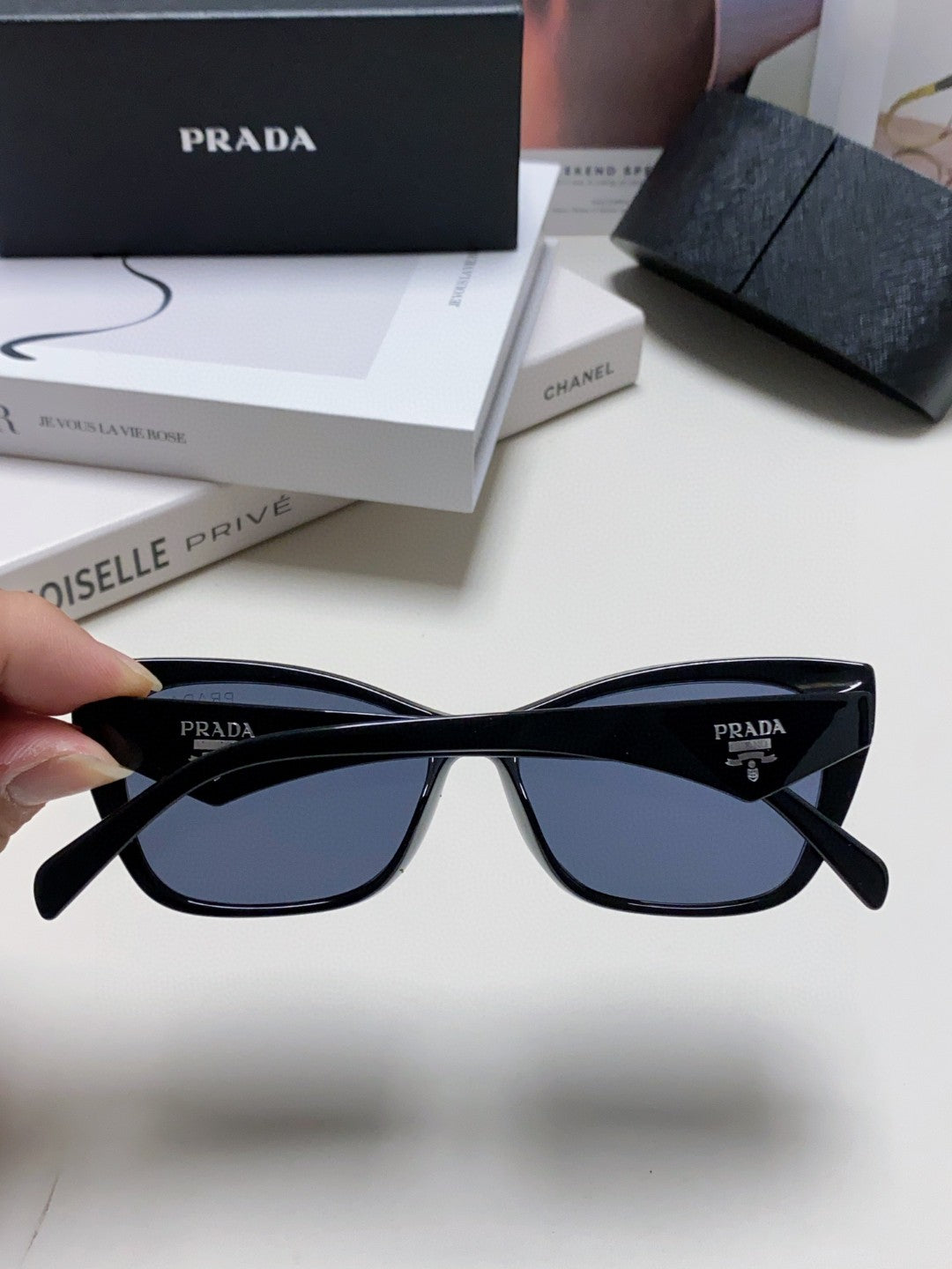 Prada Fashion Blue Lens Sunglasses for Men & Women - 465542 - detail image 4