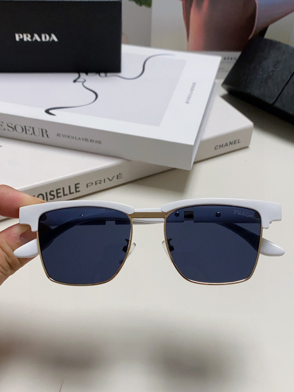 Prada Metal Fashion Black Lens Sunglasses for Men & Women - detail image 5