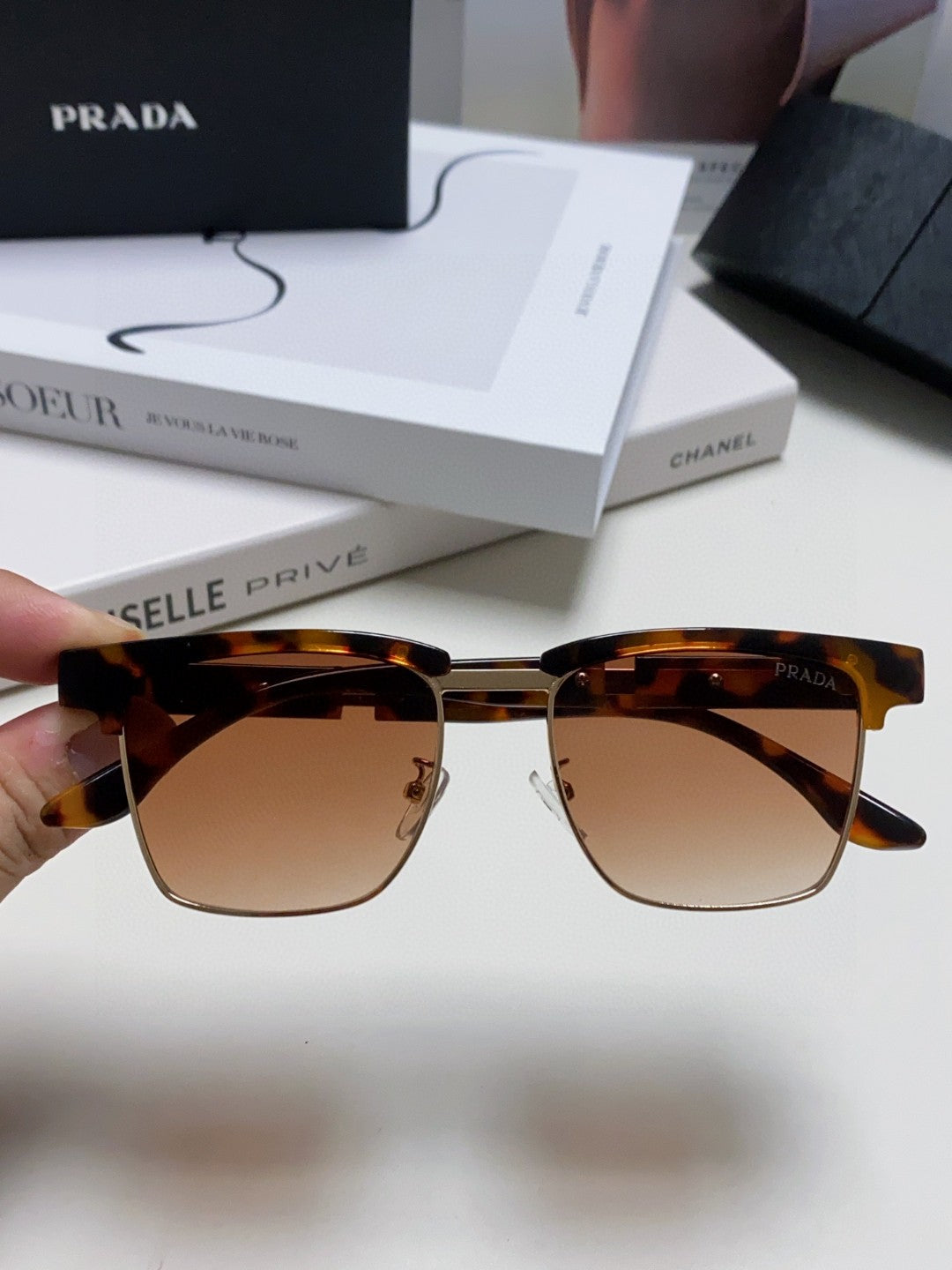 Prada Metal Fashion Red Lens Sunglasses for Men & Women - 465544 - detail image 5