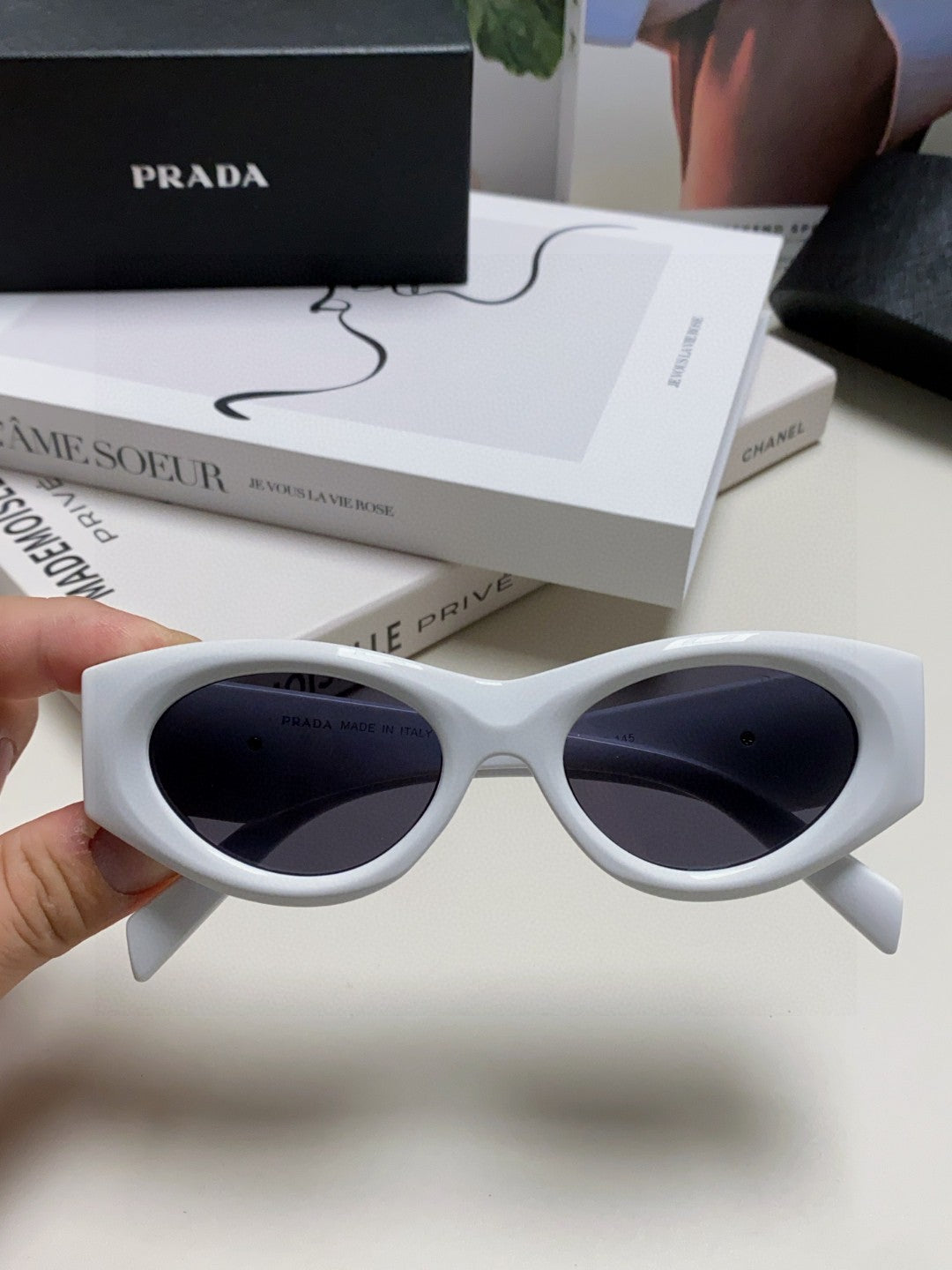 Prada Cat-Eye Gray Lens Sunglasses for Men & Women - 465546 - detail image 3