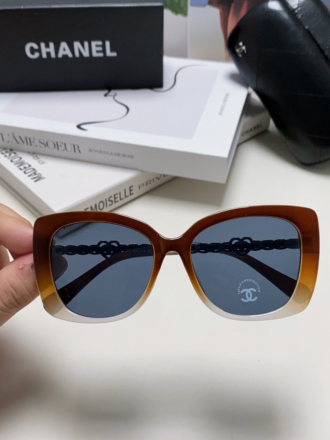 Chanel Metal Cat-Eye Blue Lens Sunglasses for Women - 465047 - detail image 3