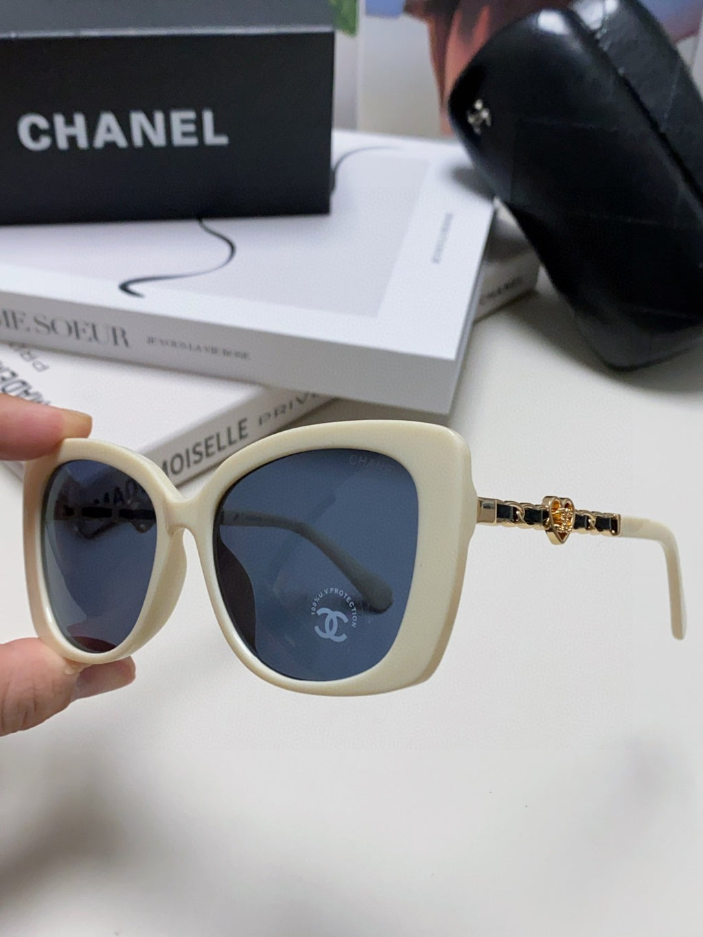 Chanel Metal Cat-Eye Blue Lens Sunglasses for Women - 465049 - detail image 5