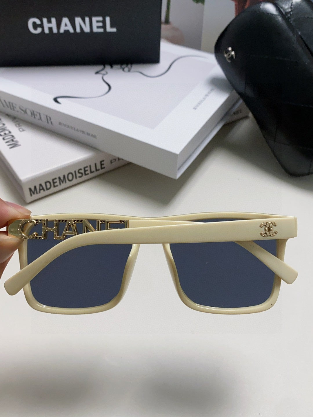 Chanel Polarized Square Black Lens Sunglasses for Women - detail image 3