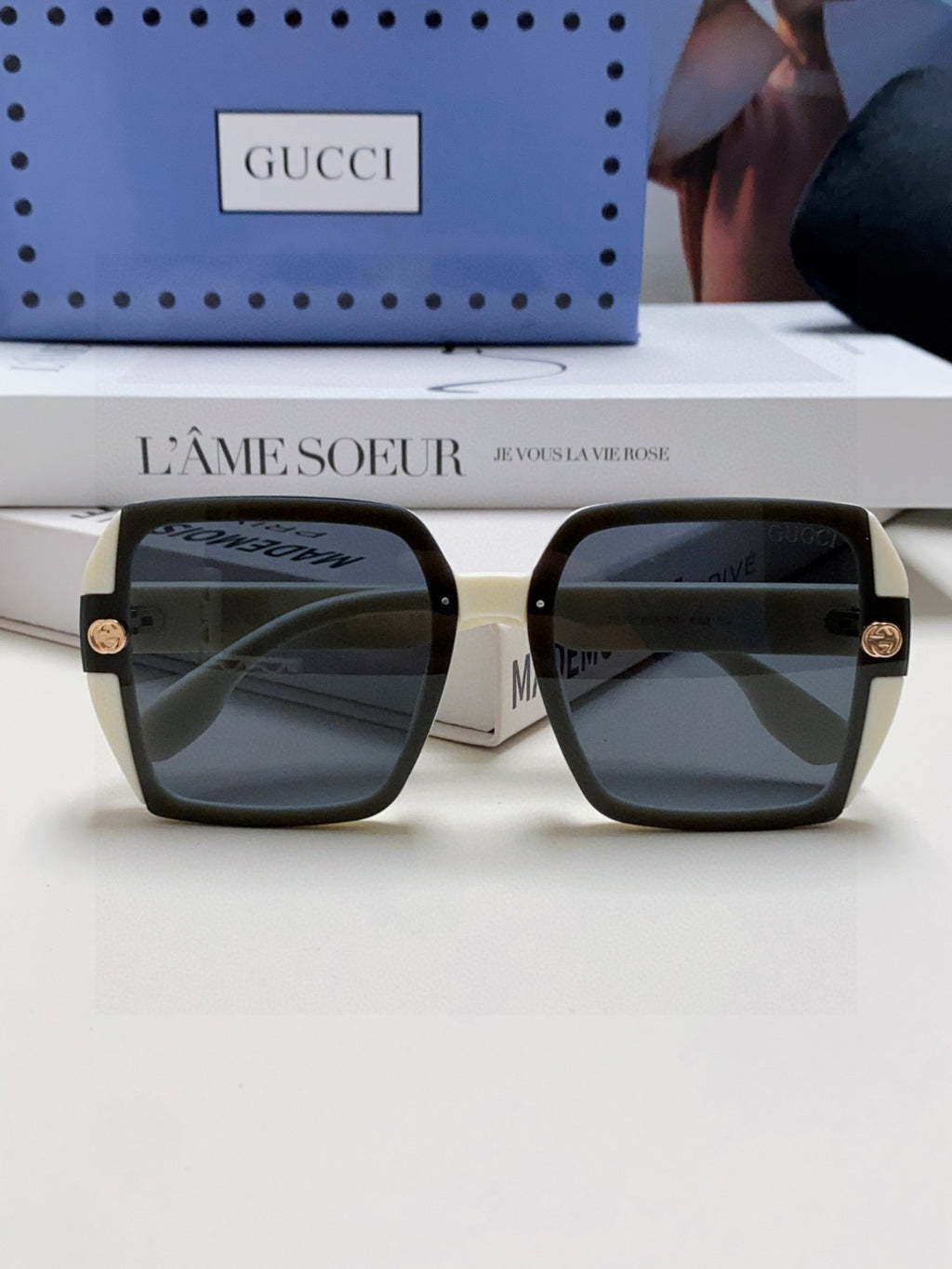 Gucci Polarized Fashion Black Lens Sunglasses for Men & Women - 464849 - detail image 6