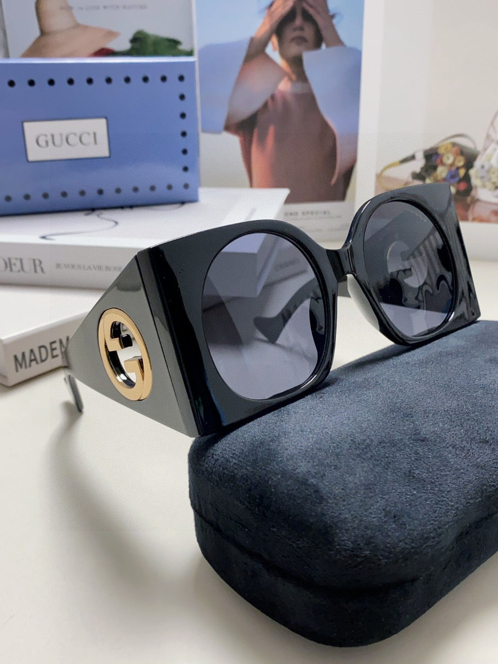 Gucci Oversized Red Lens Sunglasses for Men & Women - 464857 - detail image 6