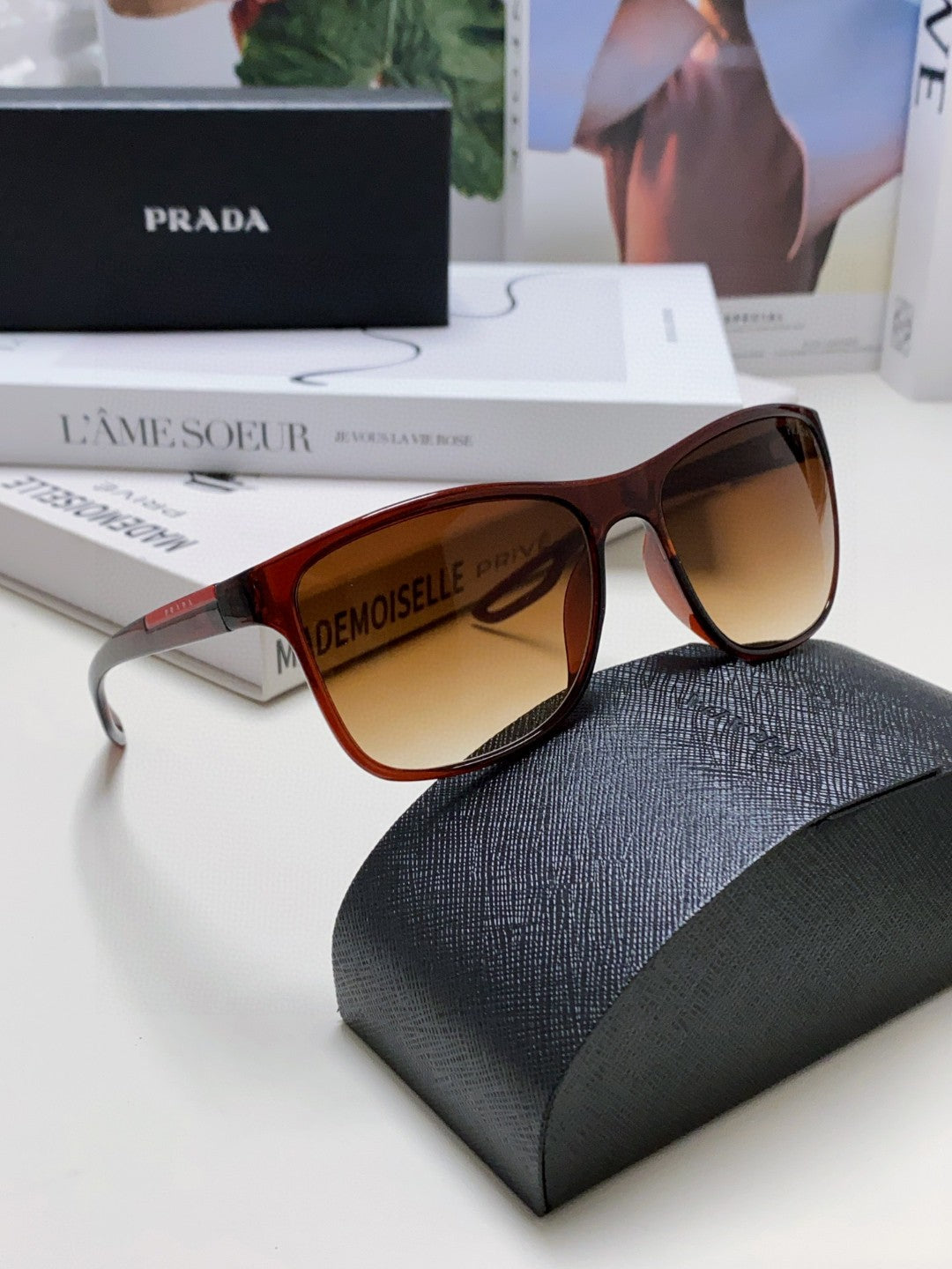 Prada Polarized Fashion Brown Lens Sunglasses for Men & Women - 487111 - detail image 7