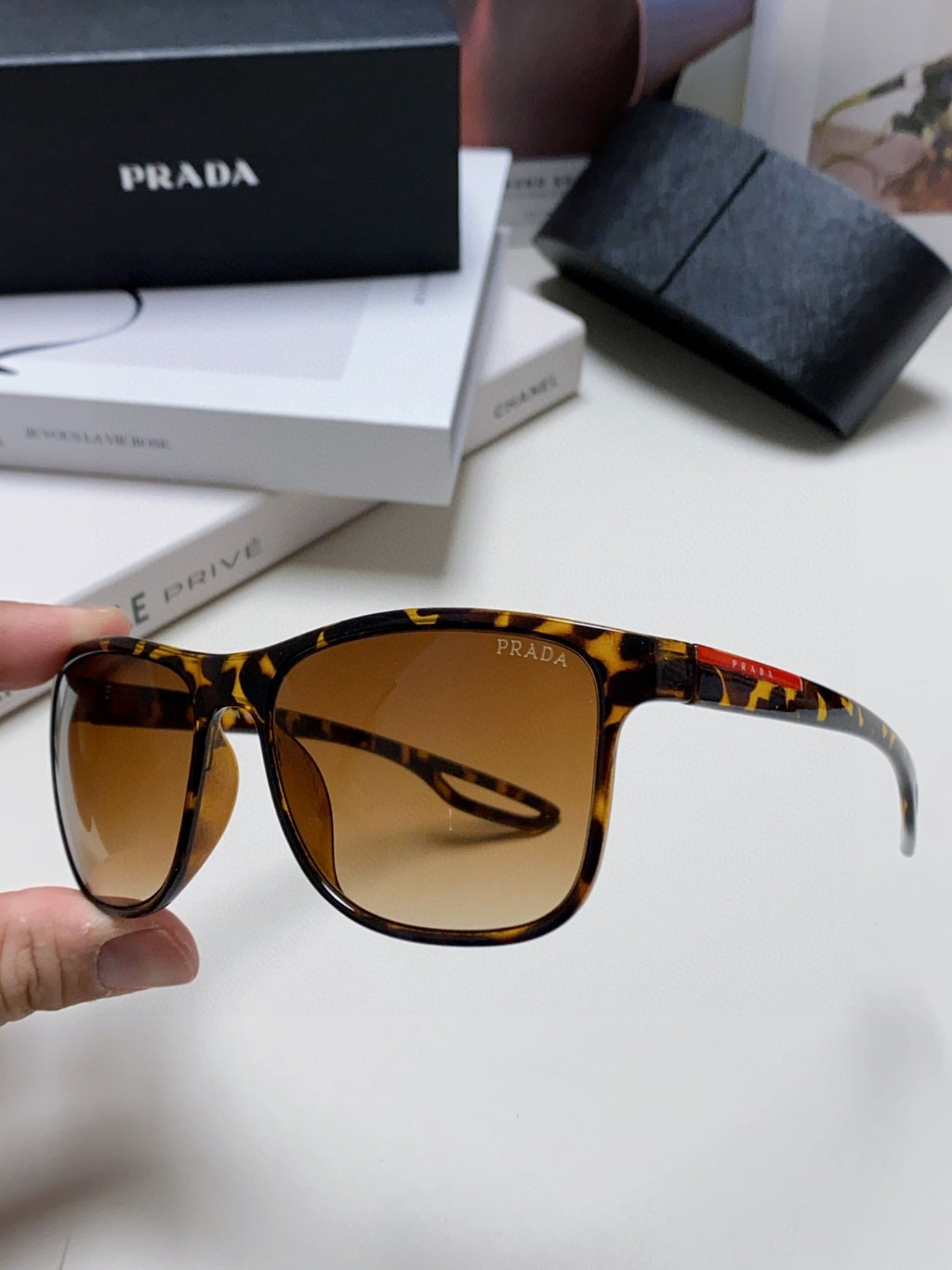Prada Polarized Fashion Brown Lens Sunglasses for Men & Women - detail image 5
