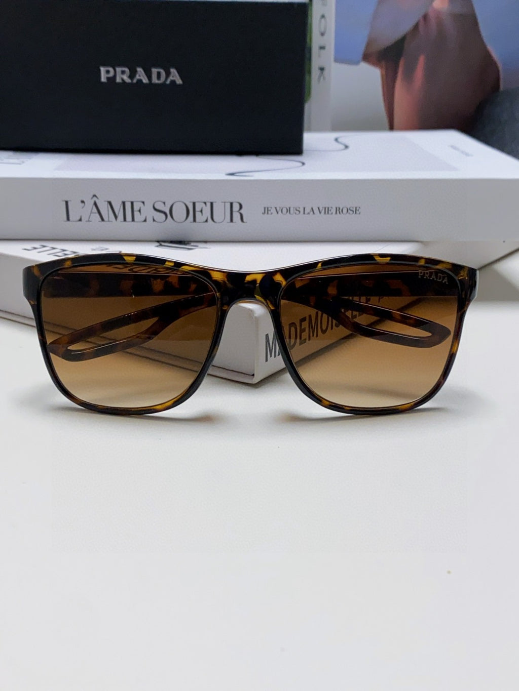 Prada Polarized Fashion Brown Lens Sunglasses for Men & Women - detail image 6