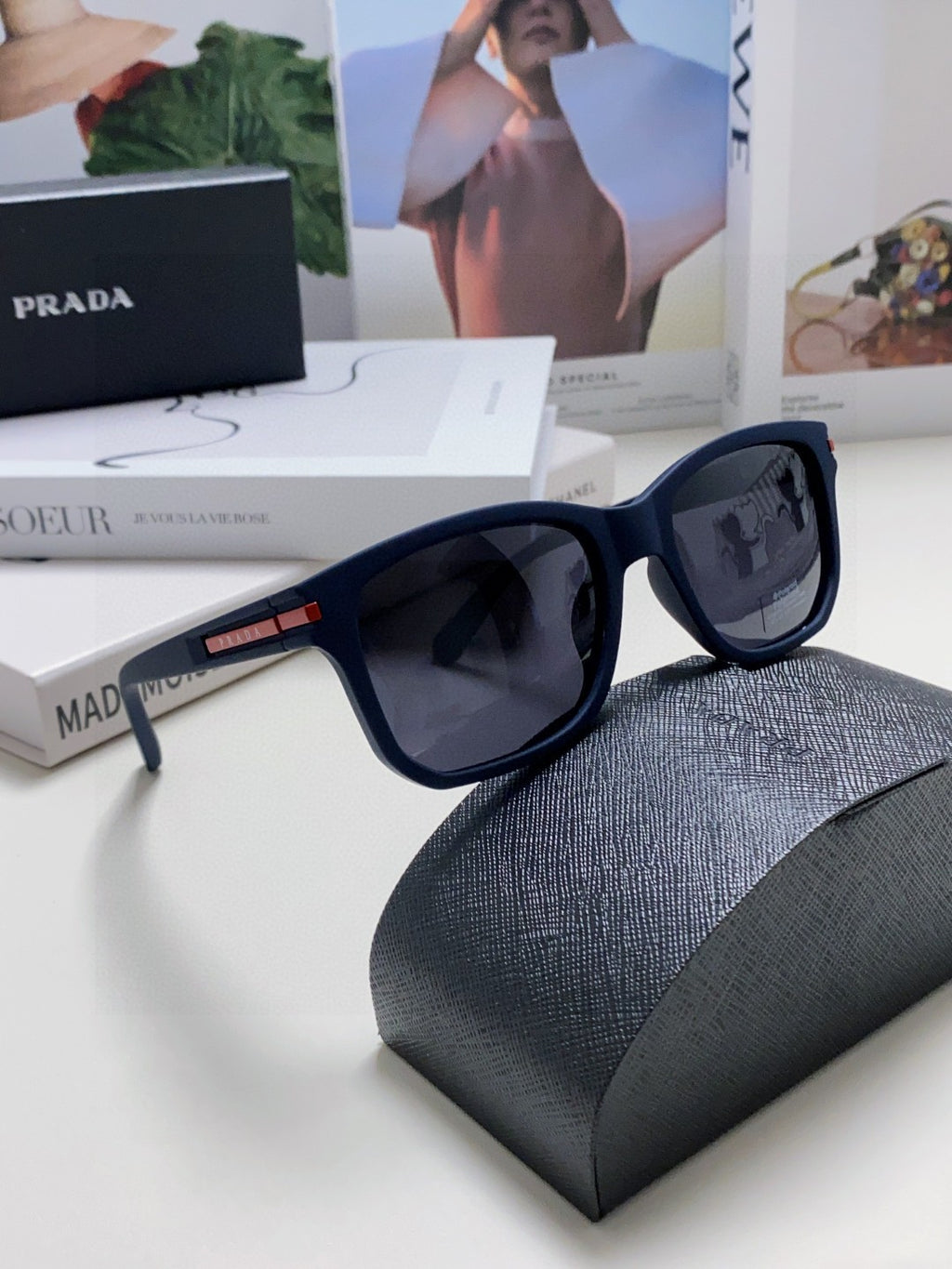 Prada Fashion Black Lens Sunglasses for Men & Women - 487115 - detail image 7