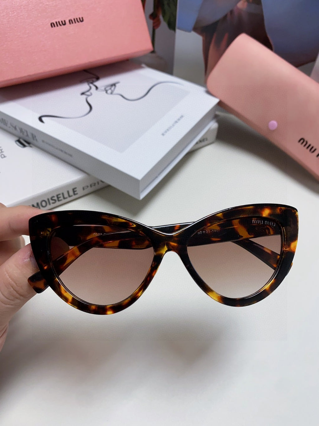 Miu Miu Cat-Eye Brown Lens Sunglasses for Men & Women - 998416 - detail image 5