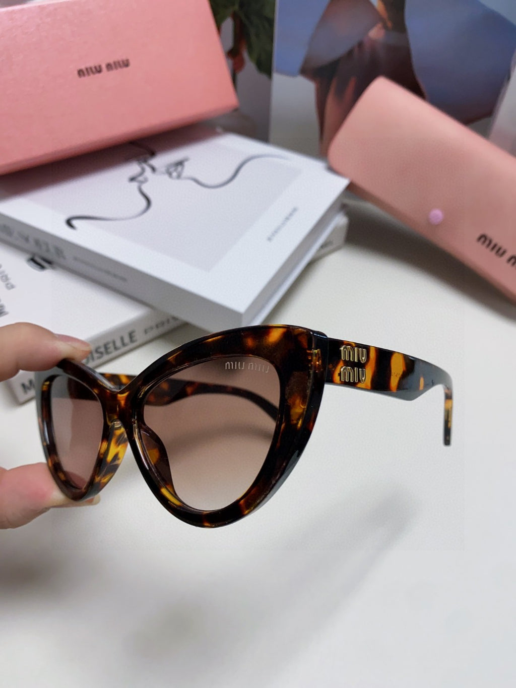Miu Miu Cat-Eye Brown Lens Sunglasses for Men & Women - 998416 - detail image 7