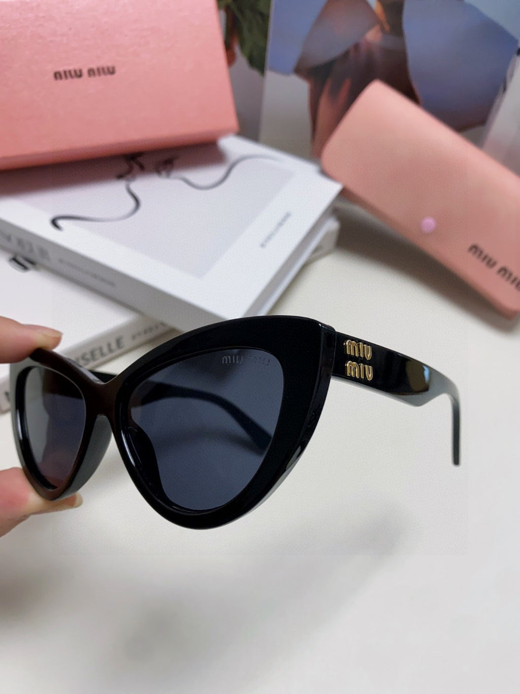 Miu Miu Cat-Eye Gray Lens Sunglasses for Men & Women - 998417 - detail image 7