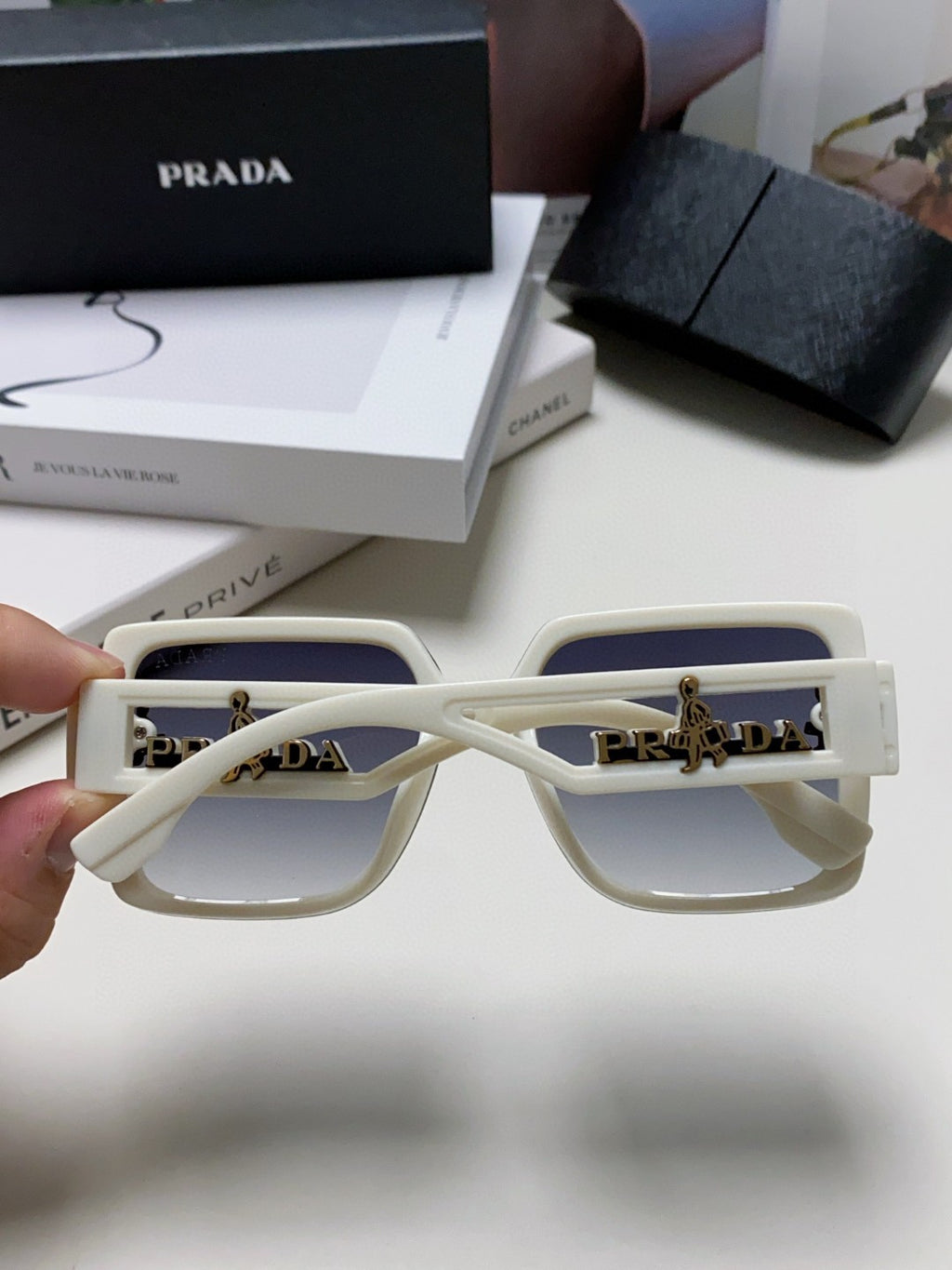 Prada Fashion Silver Lens Sunglasses for Men & Women - 487182 - detail image 4