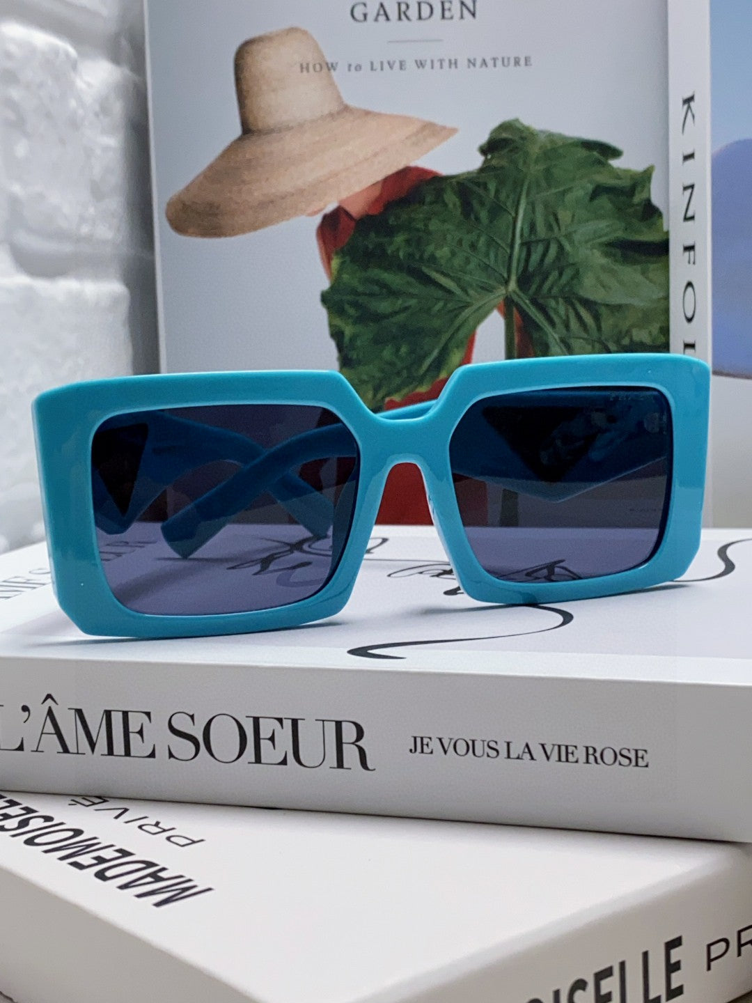 Prada Metal Oversized Blue Lens Sunglasses for Men - 487183