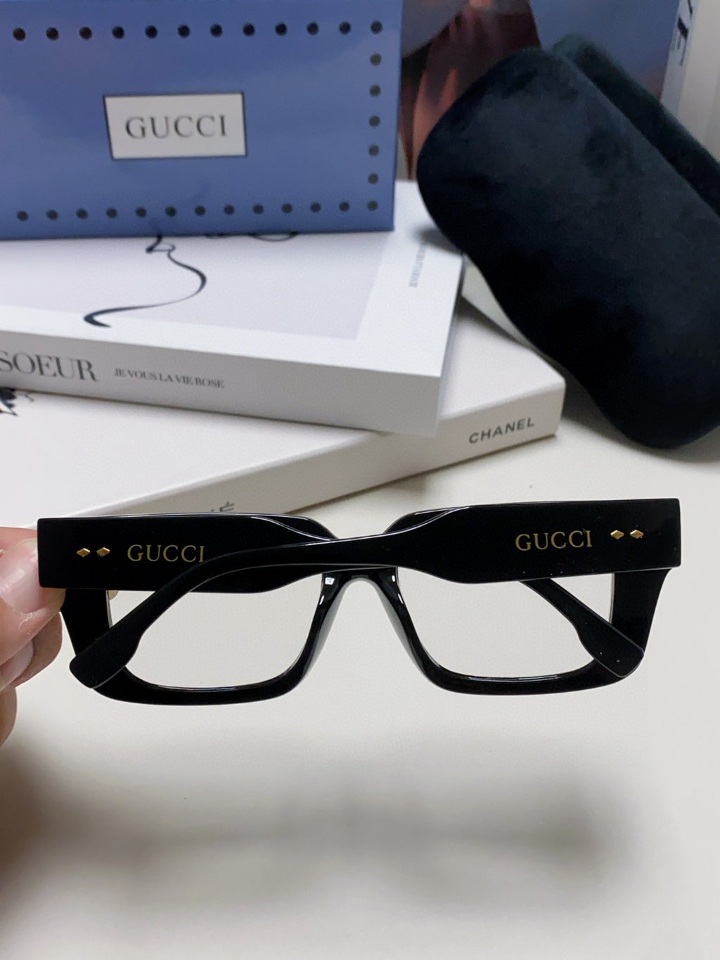 Gucci GG1529S Fashion Silver Lens Sunglasses for Men & Women - 997551 - detail image 4