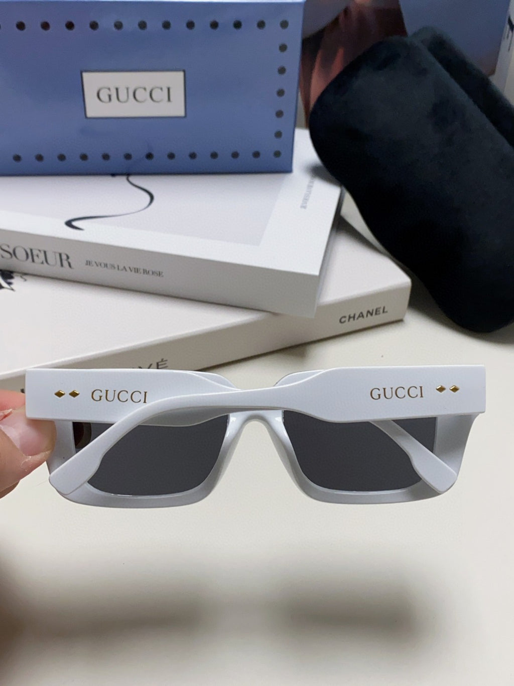 Gucci GG1529S Fashion Silver Lens Sunglasses for Men & Women - 997553 - detail image 4