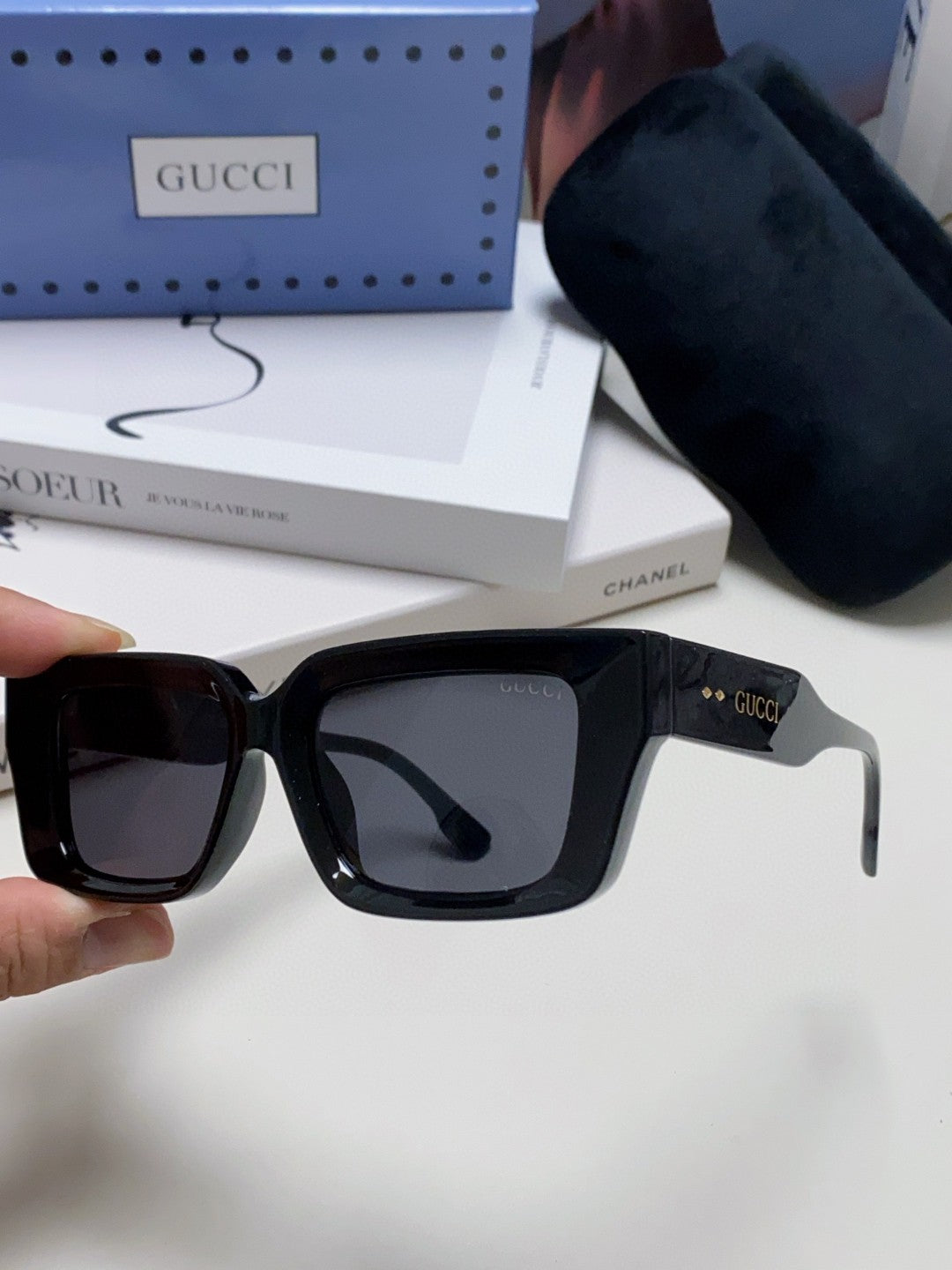 Gucci GG1529S Fashion Orange Lens Sunglasses for Men & Women - detail image 7