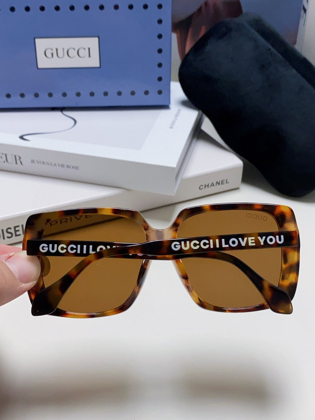 Gucci Oversized Brown Lens Sunglasses for Women - 997559 - detail image 4