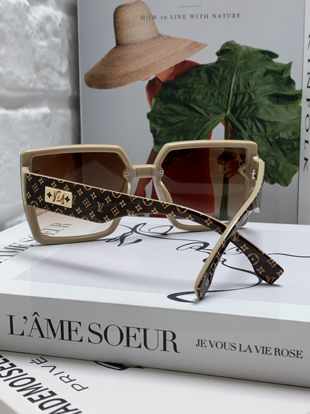 Louis Vuitton Polarized Oversized Gray Lens Sunglasses for Men & Wome - 371385 - detail image 2