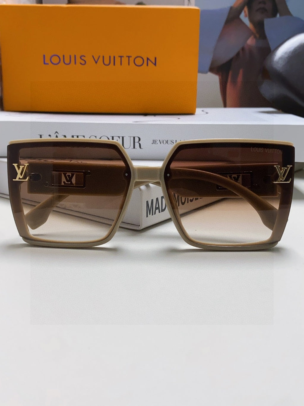 Louis Vuitton Polarized Oversized Gray Lens Sunglasses for Men & Wome - 933763 - detail image 6